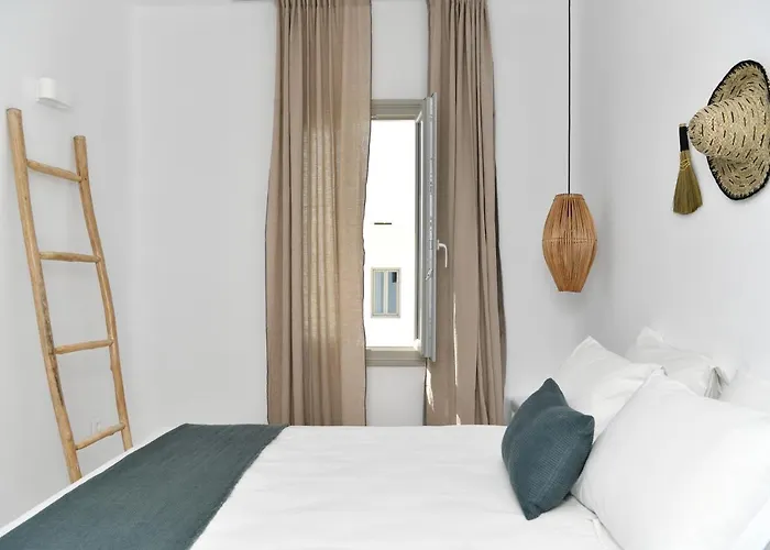 White Blossom Páros