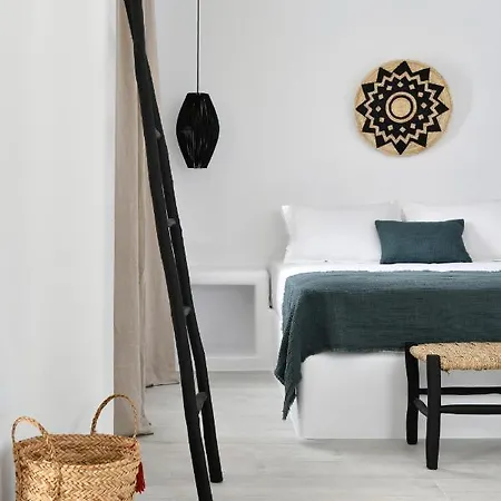 Отель White Blossom *